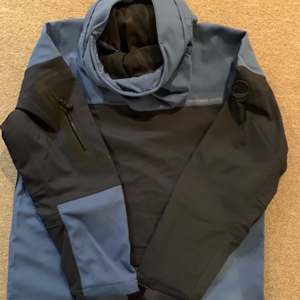 Vineyard Vines Performance Soft Shell Jacket - Picture 2 of 8